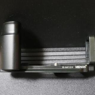 【値下げ！！】OM-D E-M10 MarkⅡ　ボディ　グリップ付