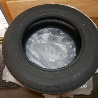 新車外し（走行350㎞）日本製夏タイヤ（グッドイヤー Efficient Grip）　215/65R/16【4本セット】 新車外し（走行350㎞）日本製夏タイヤ（グッドイヤー Efficient Grip