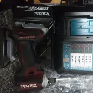 中古インパクトドライバーTD171D