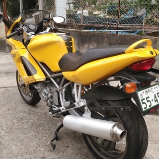 ☆☆DUCATI ST4　ZDMS200AAYB　黄色　私物として普段乗ってるバイクです　よく走りますよ DUCATI ST4 ZDMS200AAYB 黄色 私物として普段乗ってるバイクです よく