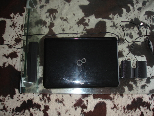 FUJITSU DTS Ultra PC Ⅱ Plus CORE I7 16GB 500GB blueray dusk搭載