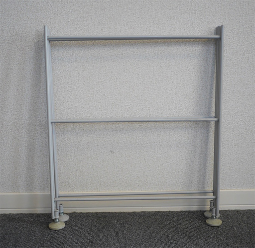 ① STIG×2脚② 無印良品スチールユニットシェルフ③ IKEAJONAXEL