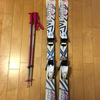 中古のスキー120cmとストック70〜105cm