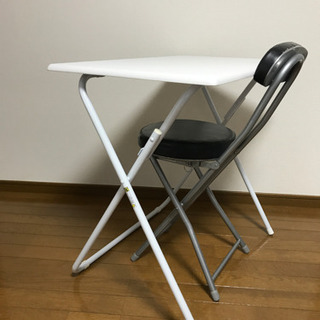 ニトリ テーブルと椅子