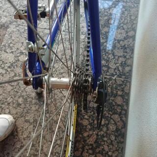 ジオス・ヴォラータです。

状態はきれいですが、中古です！