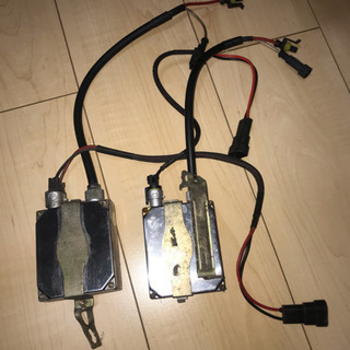 完売　12V 35W バラスト 売ります