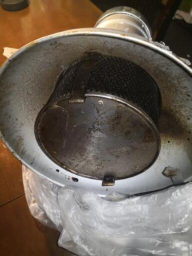 業務用上引き無煙ロースターの笠部分。12基