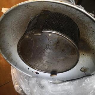 業務用上引き無煙ロースターの笠部分。12基