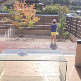 ガラステーブル売ります