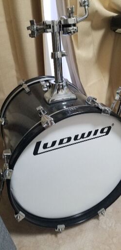 Ludwig Breakbeats Zildjian Low Volume ドラムセット