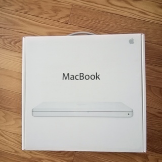 無料：Macbook(2005)箱