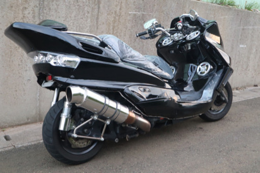 【YAMAHA マジェスティ】ローダウン！！シート、スピーカー4、アンプ新品！！ YAMAHA マジェスティ】ローダウン！！シート、スピーカー4、アンプ新品！！