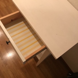 IKEA 飾り棚