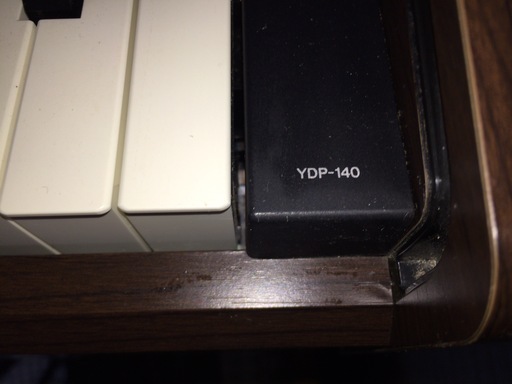 YAMAHA 電子ピアノYDP-140