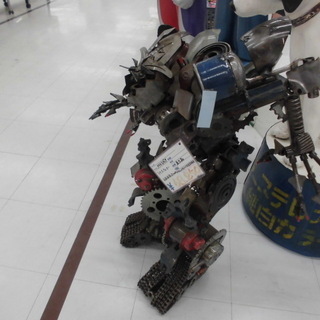 メタルフィギュア ヒーローフィギュア メタル トランスフォーマー幅