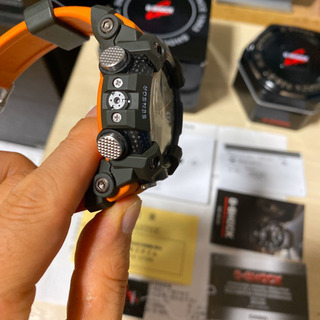 カシオ G-SHOCK GG-B100-1A9 Bluetooth 20気圧防水