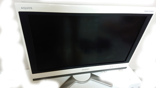 2009年製　SHARP　26型液晶テレビ　LC-26D50　専用リモコン付き　使用頻度少