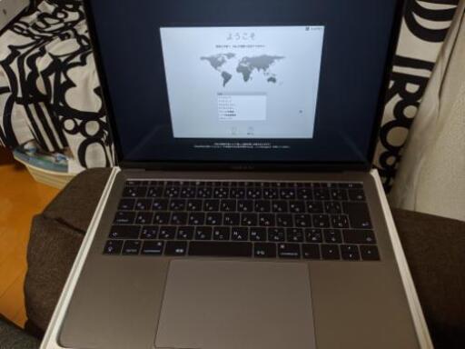 取引中】MacBook Pro 13.3インチ Retina 2017年製(箱・USBハブ付き