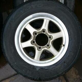 値下げしました❗6穴 アルミ、スタッドレス4本セット エルグランドE50ハイエースなど