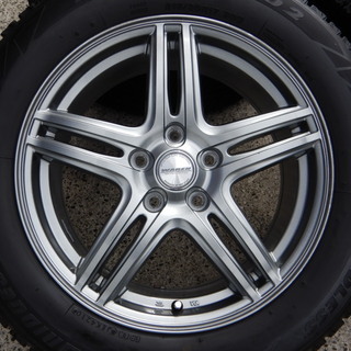 ＷＡＲＥＮ　１７インチ　スタッドレス　ＭＰＶ，エリシオン、エスティマ