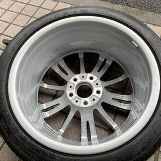 ＢＭＷ３シリーズＭスポーツ純正　１８インチ　１本　ランフラットタイヤ付き