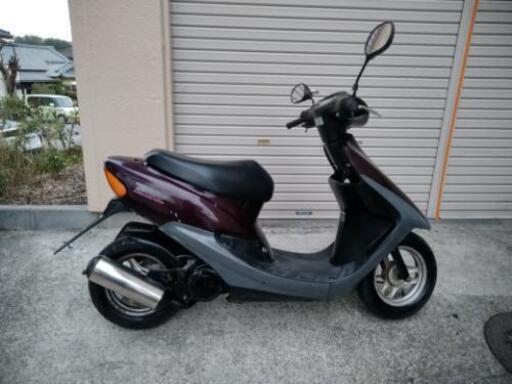 バッテリー新品　かっこいいライブディオ　サイドスタンド付