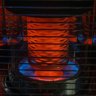 19B0402 札幌 燃焼良好 中古 サンポット FF式石油ストーブ FFR-741SF