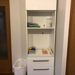 IKEAで購入した食器棚