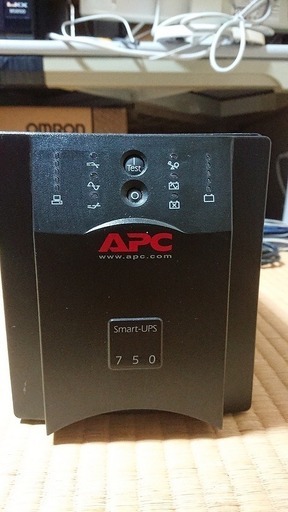 無停電電源装置　バッテリー新品　Smart-UPS 750(SUA750JB)