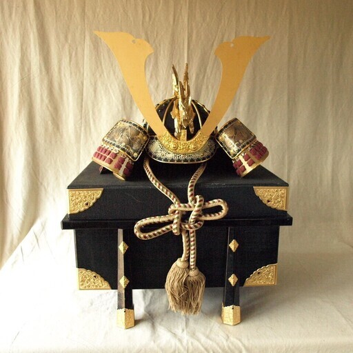 日本伝統工芸☆京都 高級五月人形 龍紋兜 武士 武具 武具 風水 招福 吉祥 縁起物 日本刀 子どもの日 開運ラッキーアイテム - その他