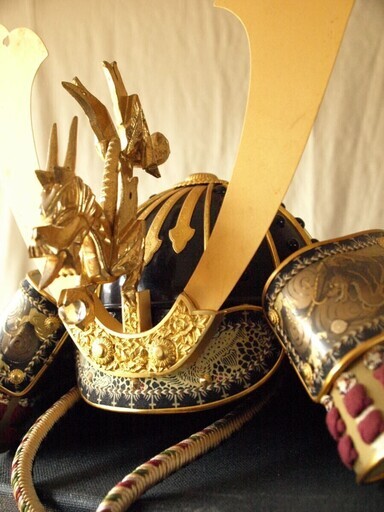 日本伝統工芸★京都 高級五月人形 龍紋兜 武士 武具 武具 風水 招福 吉祥 縁起物 日本刀 子どもの日 開運ラッキーアイテム