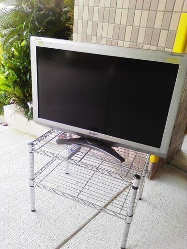 SHARPシャープ　32インチ　液晶テレビ　ラックセット