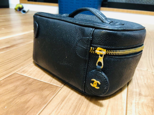 CHANEL バニティ キャビアスキン