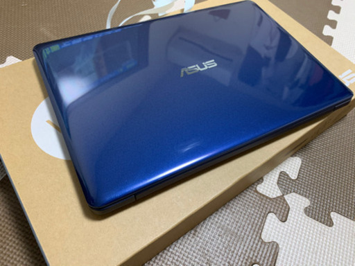 【副業にオススメ！保証2021年3月迄】ASUS E203NA-464G