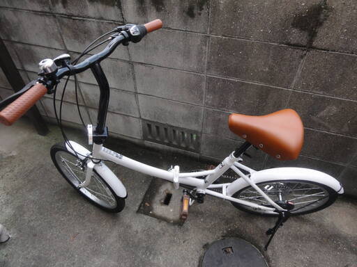 ６段変速付　折りたたみ自転車　未使用品