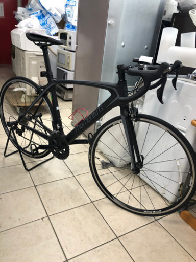 極美品★ホダカ momentum iwant RC105 H500 ロードバイク 自転車