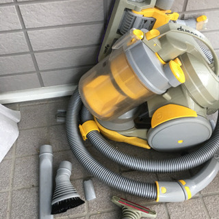 【ご予約済み】ジャンク Dyson ダイソン  掃除機 DC05