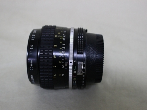 中古 Nikon Nikkor 55 mm f / 3.5 MicroマクロクローズアップAiレンズ