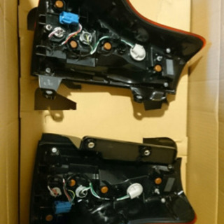 プラド150テールランプ