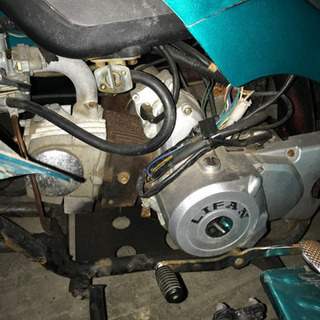中華4輪バギー 前身3速、後進1速 実動レストアベース車 遊び