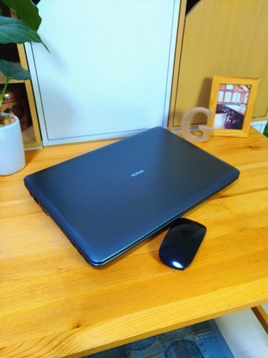 corei5メモリ8Gで超高性能！　ゲーミング♪　大容量320G☆　かっこいいアルティメットシルバー　テンキー付き♪　最新windows10 64Bit EPSON　エプソン　 15.6インチ DVDドライブ　高級感　マウス付き 　速い　簡単　初心者向き