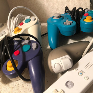 Wii リモコン ヌンチャク ゲームコントローラー3つ | www.viva.ba