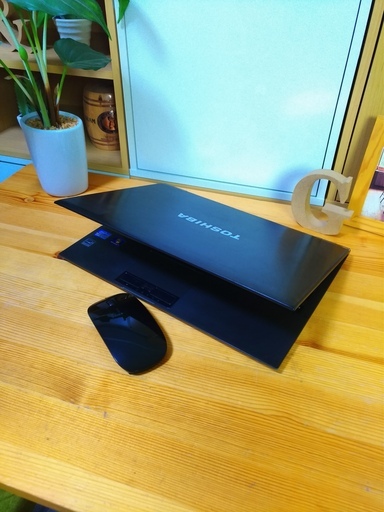 corei5メモリ6Gで超高性能！ SSD120Gで高速♪ 超薄型軽量で持ち運びが