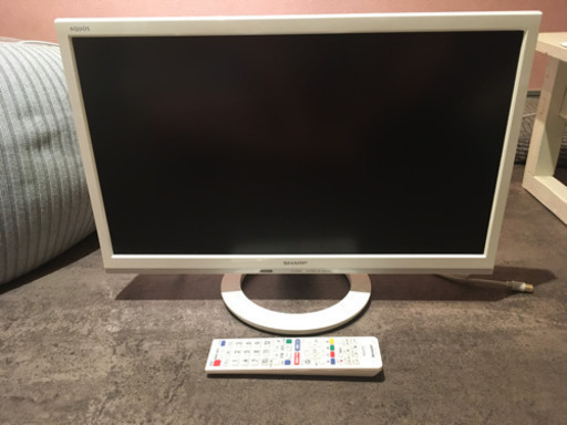 SHARP AQUOS 22V型　ホワイトTV