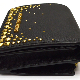 MICHEL KORS【マイケルコース】財布　35H8GGFF6L　スタッズ　ブラック　レディース【中古】 MICHEL KORS【マイケルコース】財布 35H8GGFF6L スタッズ ブラック
