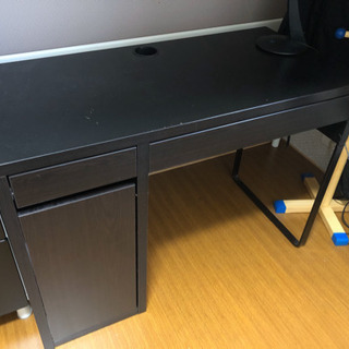 イケア IKEA★パソコンデスク 学習机 テーブル★黒
