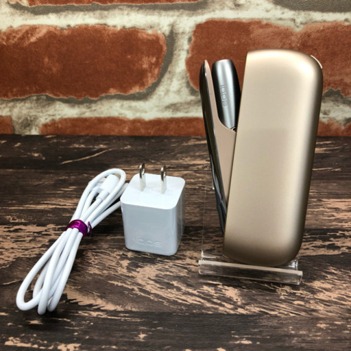 商談中 カスタム品 アイコス3 iQos3 ゴールド 動作確認済み 製品登録不明