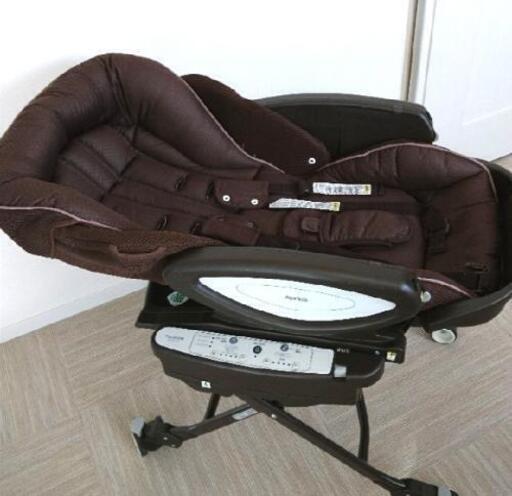 ゆらリズム　電動バウンサー　美品　ユラリズム