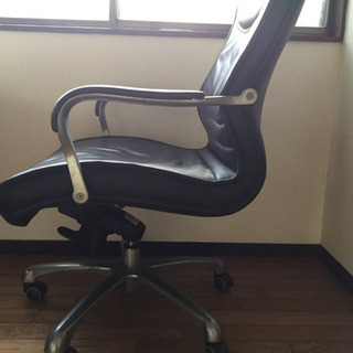 値下げ  オフィスチェア  椅子  リクライニング