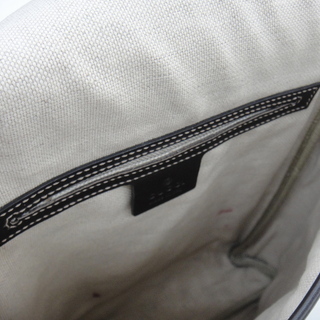 93 【本物保証】GUCCI GG柄斜め掛けショルダーバッグ【モノ市場安城店】